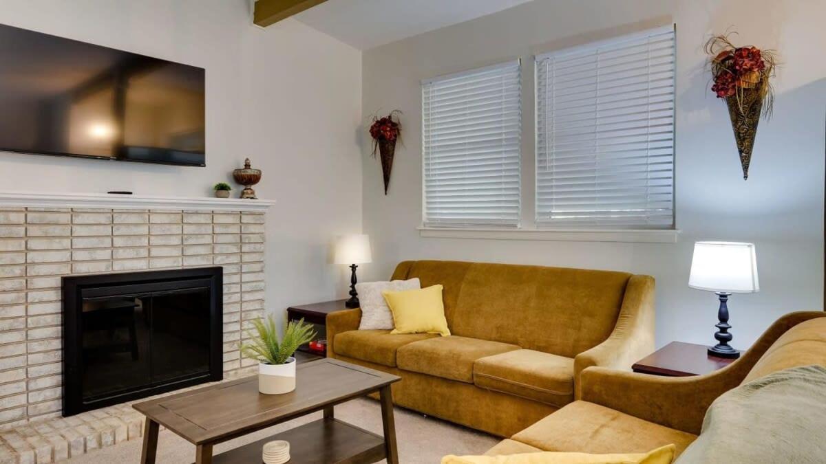 Halcyon Hangout-Mins To Downtown-Ping Pong-Pets Savannah Exteriér fotografie